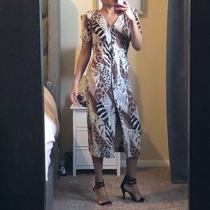 🔥VINTAGE🔥 Animal Print Button Down Dress